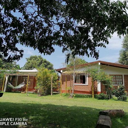 Casa Huerta Jacaranda Pension Pacaran Buitenkant foto