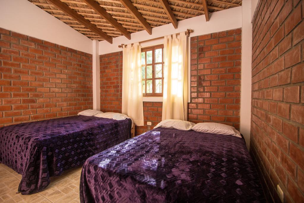 Casa Huerta Jacaranda Pension Pacaran Buitenkant foto